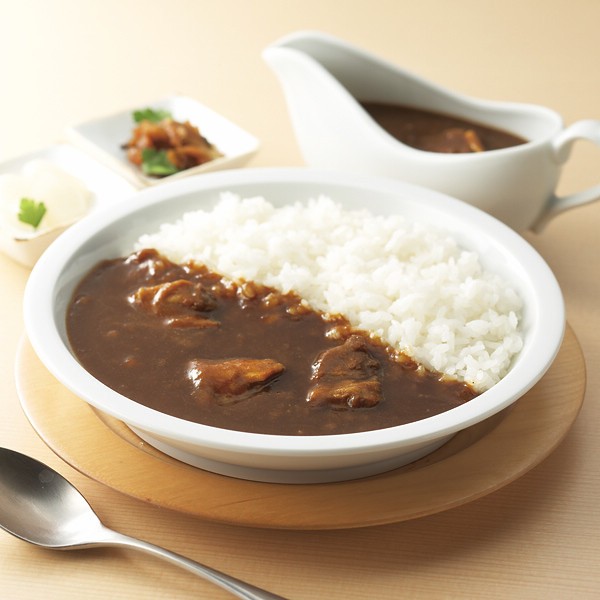 国産牛すじカレー中辛（４食）