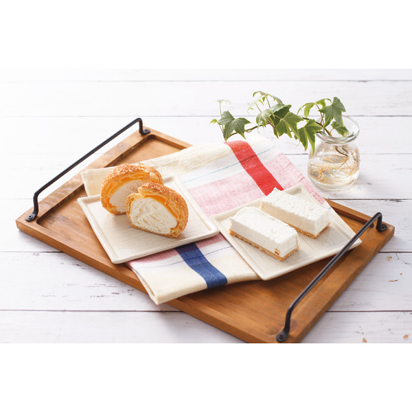 「乳蔵」レアチーズケーキ＆シュークリーム