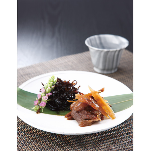 ぎおん割烹なか川 神戸牛のしぐれ煮と昆布佃煮