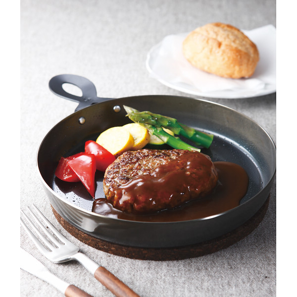 神戸バルティロ サーロイン入りハンバーグ・デミグラスソース