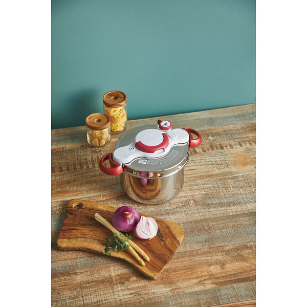 ティファール クリプソミニットイージールビーレッド（２２ｃｍ・６Ｌ）ルビーレッド