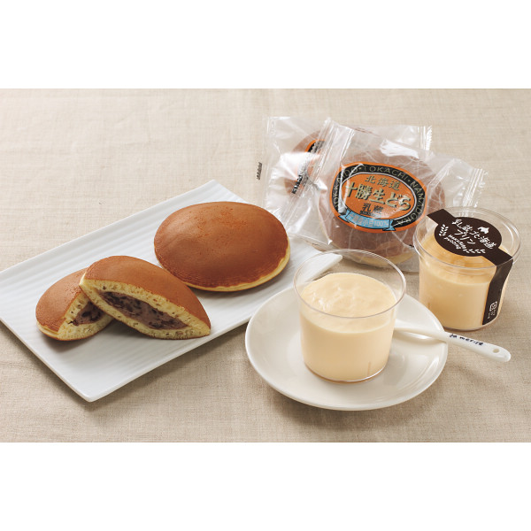 「乳蔵」北海道十勝生どら＆プリン