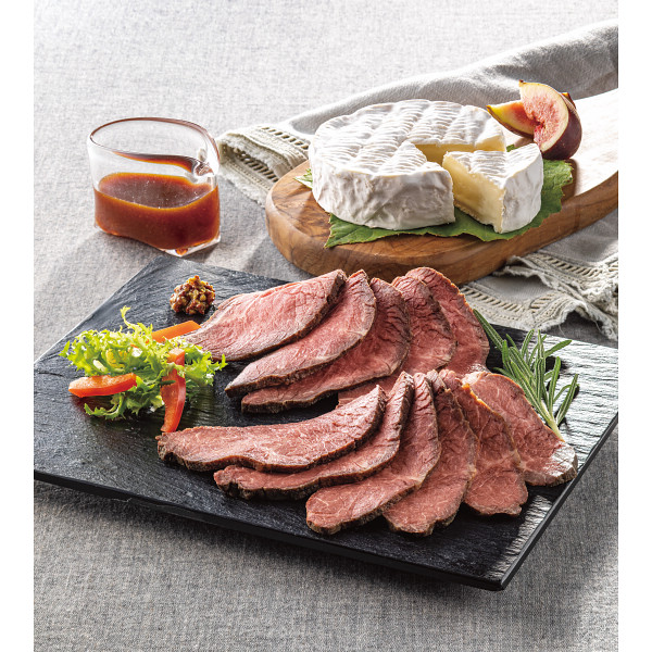 「乳蔵」北海道ローストビーフとカマンベールチーズ