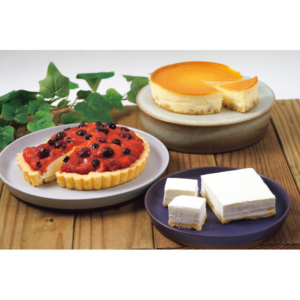 「乳蔵」３つのケーキセット