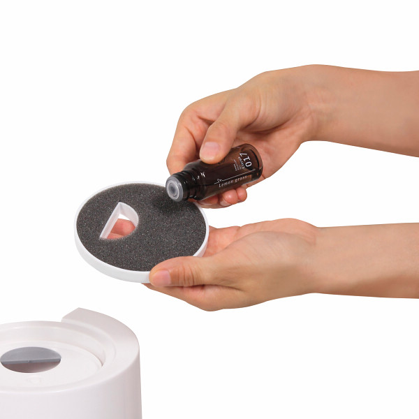 プリズメイト　アロマ超音波式加湿器Ｍｓ．ミスト　アロマオイル６本セットホワイト